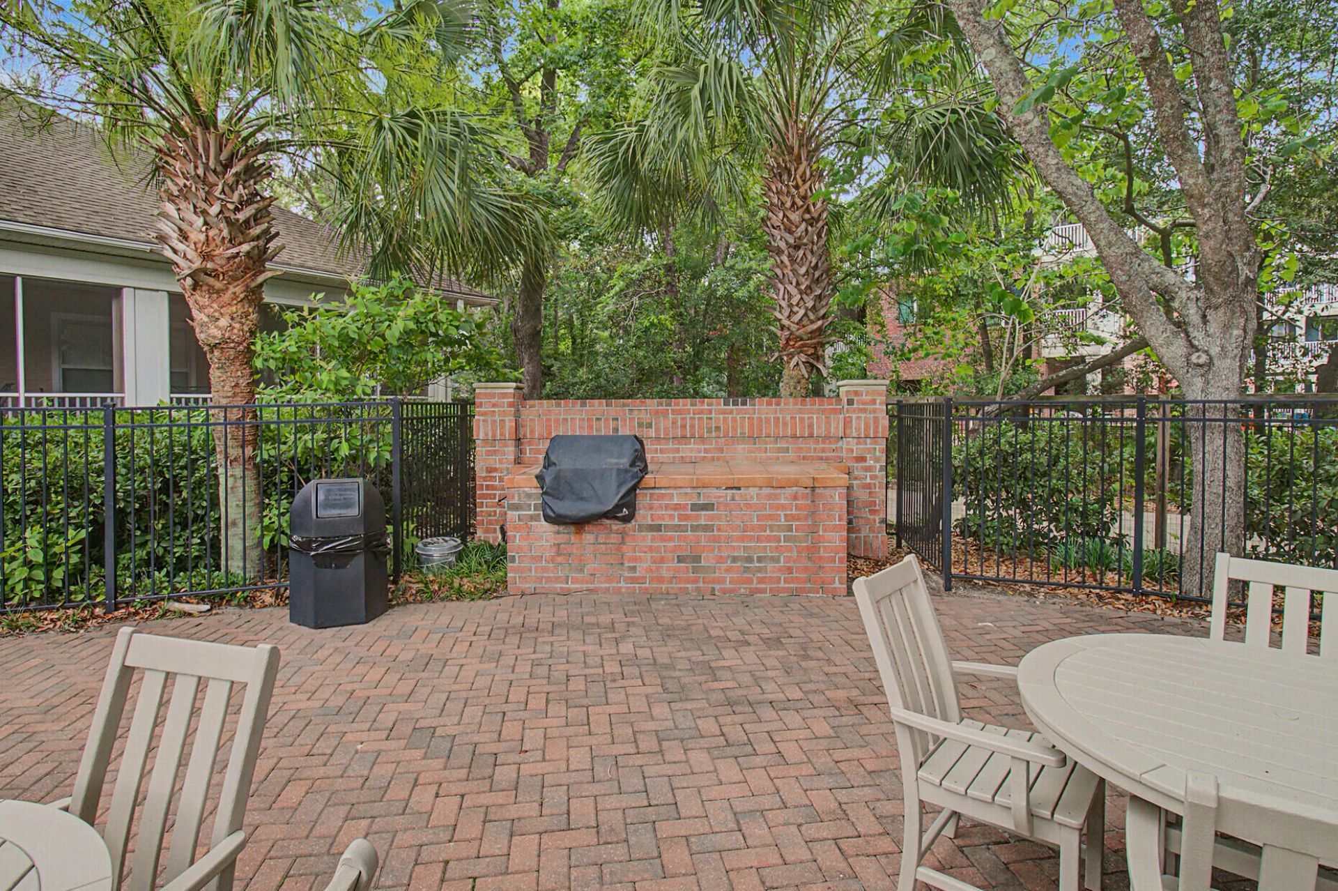 1755 Central Park Road Photo 35