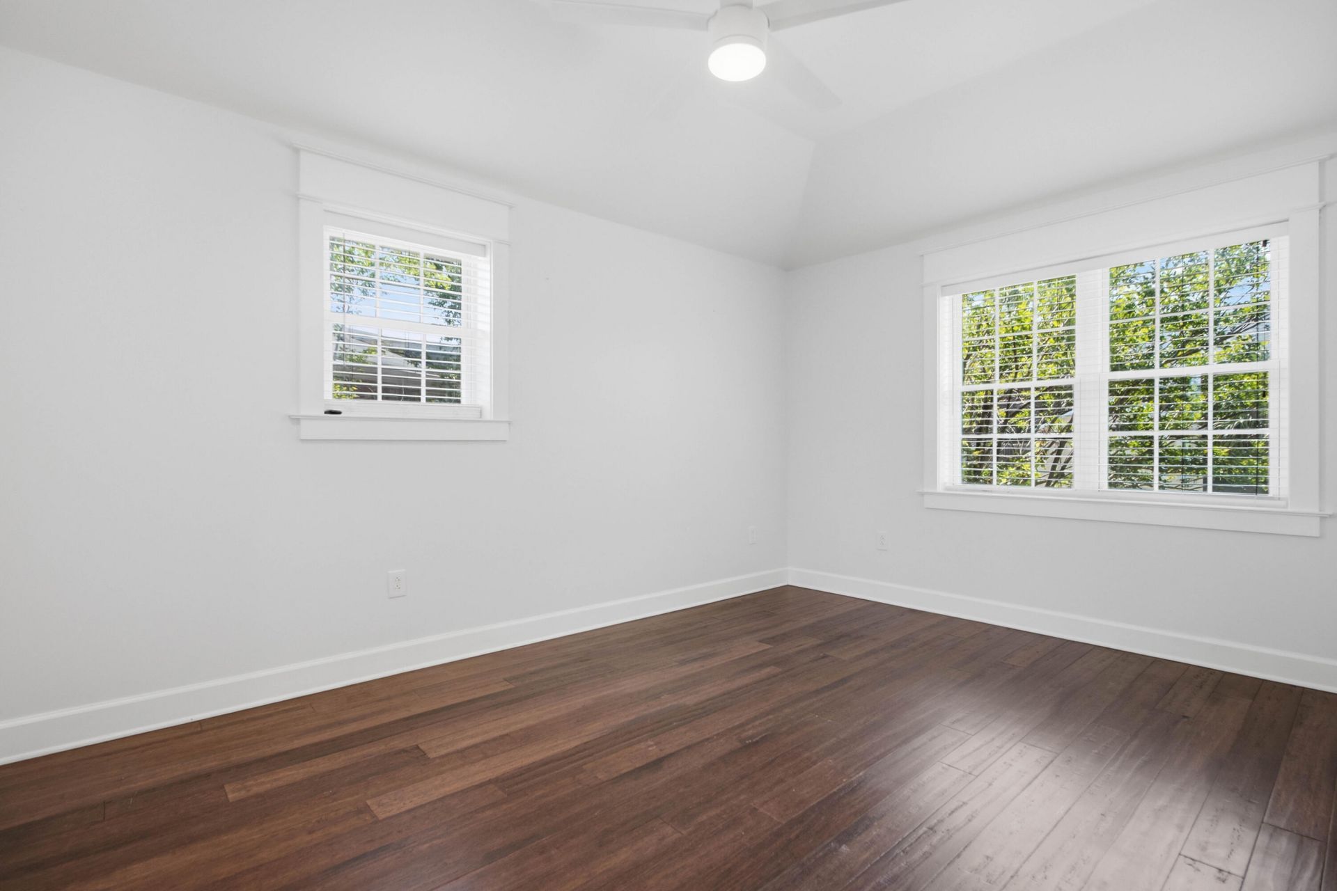 1084 Rosemead Road Photo 17