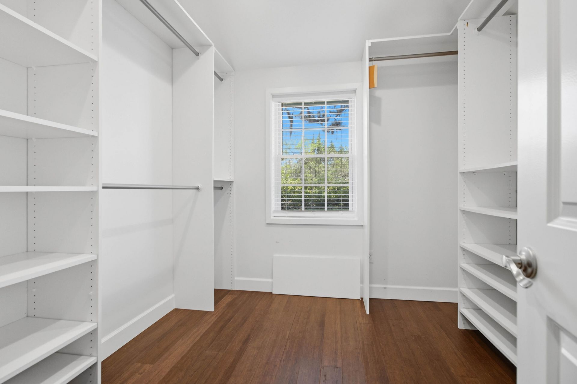 1084 Rosemead Road Photo 18