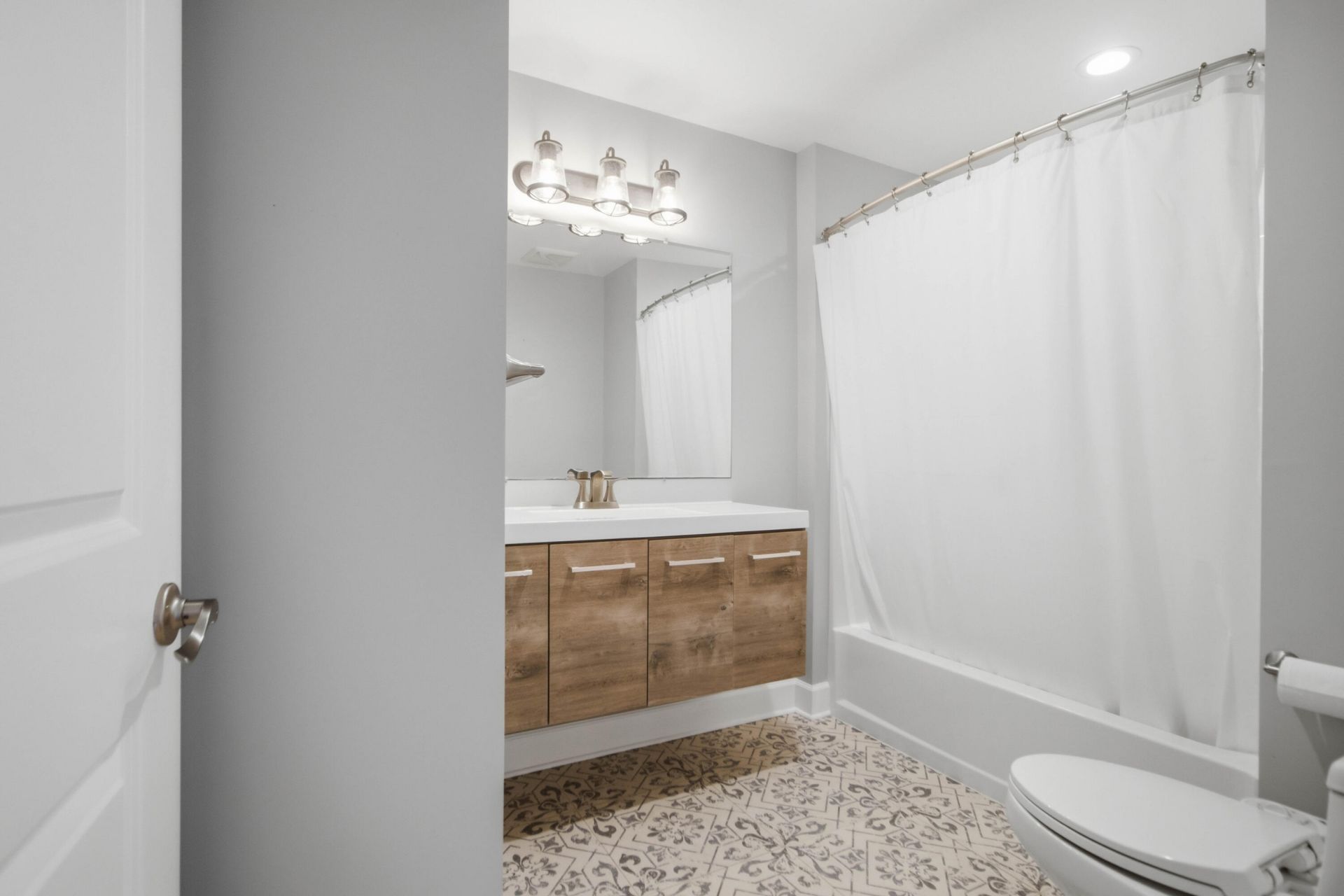 1084 Rosemead Road Photo 28