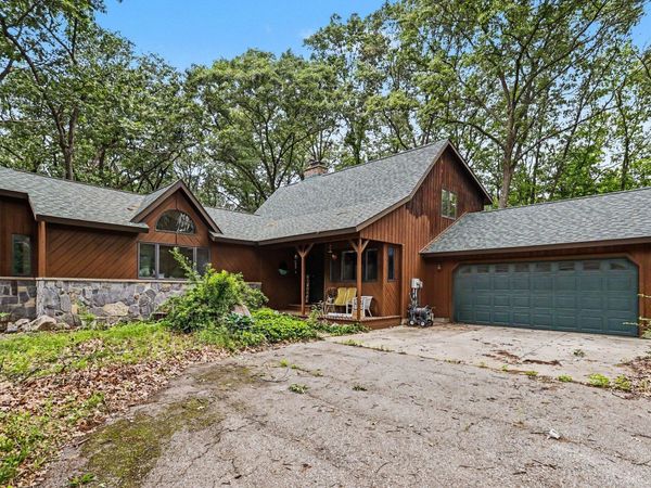 10642 Keller Road, Delton, MI 49046