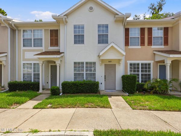 8435 THORNBUSH Court, Jacksonville, FL 32216