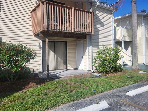140 HUNTER LAKE DRIVE , Unit F, OLDSMAR, FL 34677