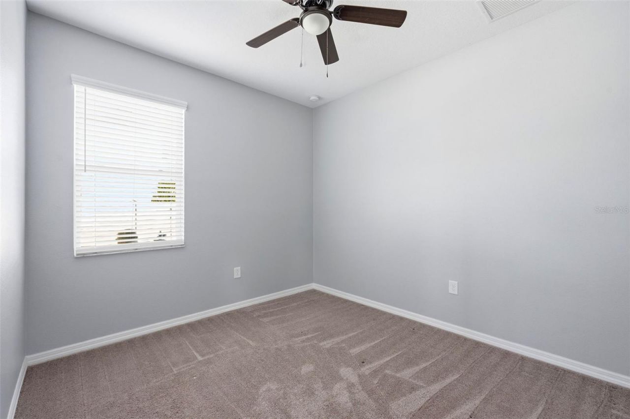 18682 Malinche Loop, Spring Hill, FL 34610 Photo