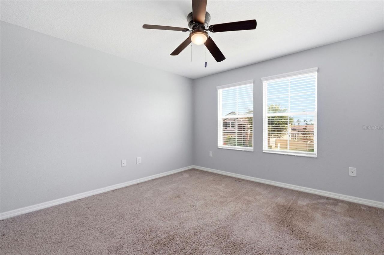 18682 Malinche Loop, Spring Hill, FL 34610 Photo