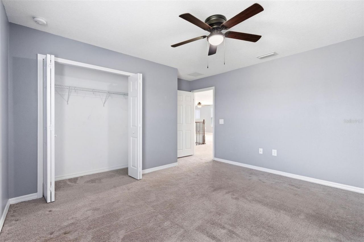 18682 Malinche Loop, Spring Hill, FL 34610 Photo