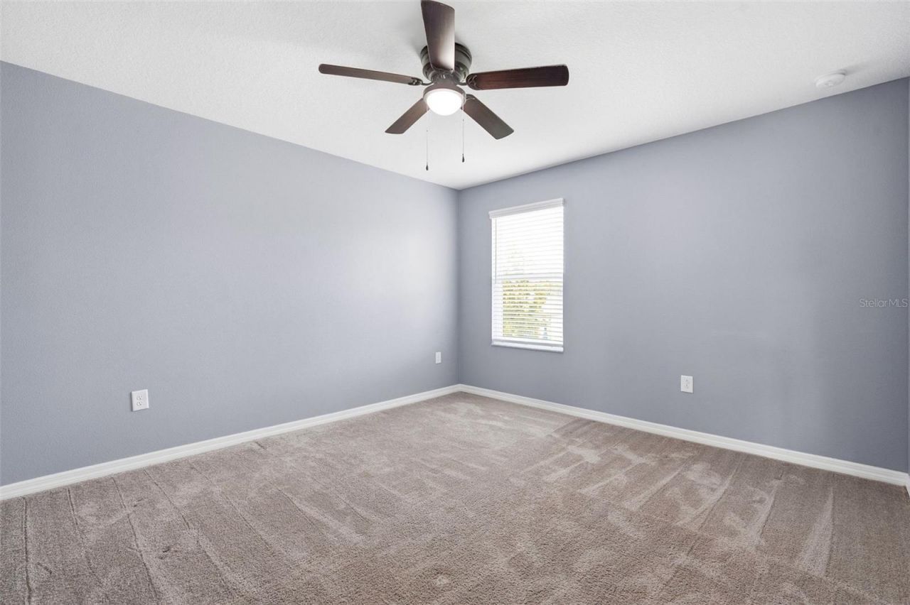 18682 Malinche Loop, Spring Hill, FL 34610 Photo