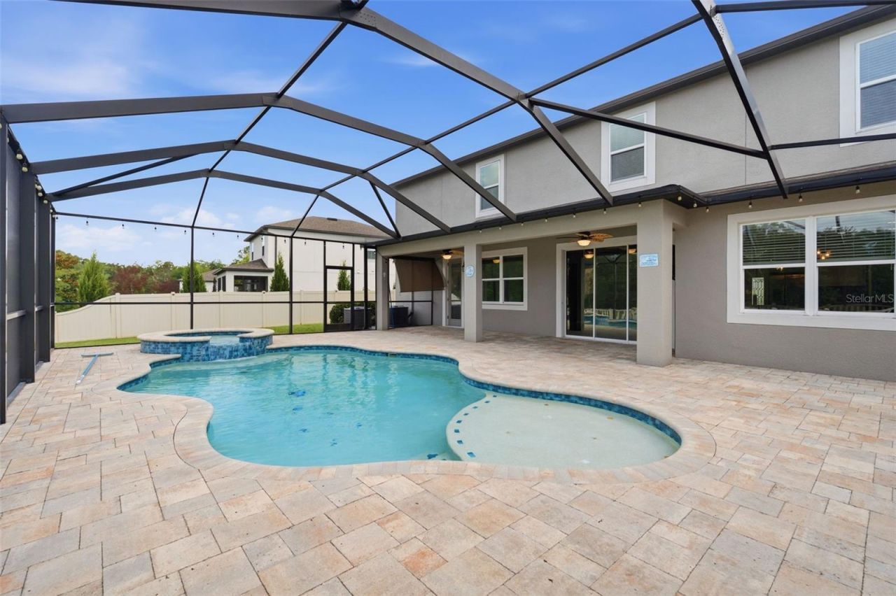 18682 Malinche Loop, Spring Hill, FL 34610 Photo