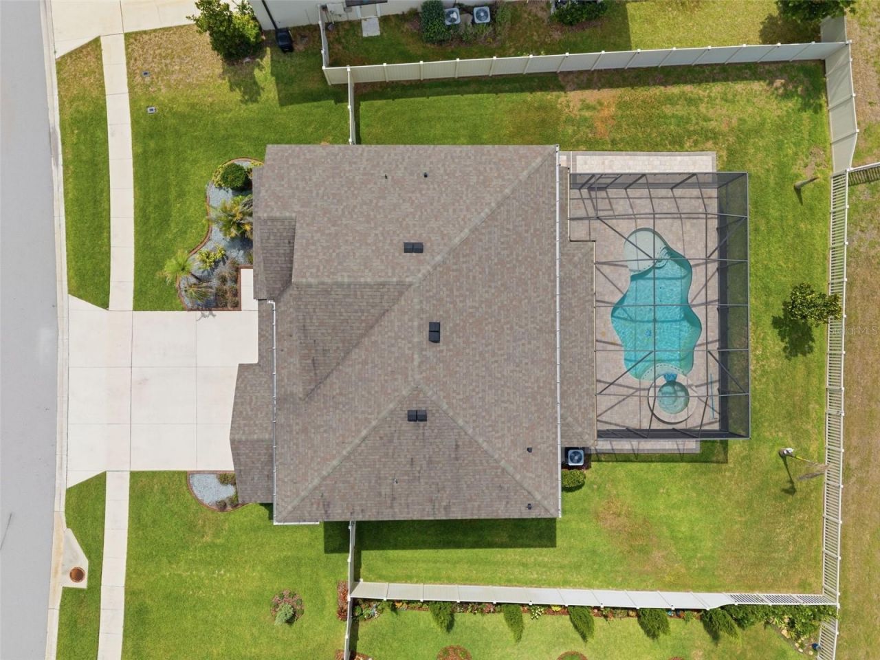 18682 Malinche Loop, Spring Hill, FL 34610 Photo