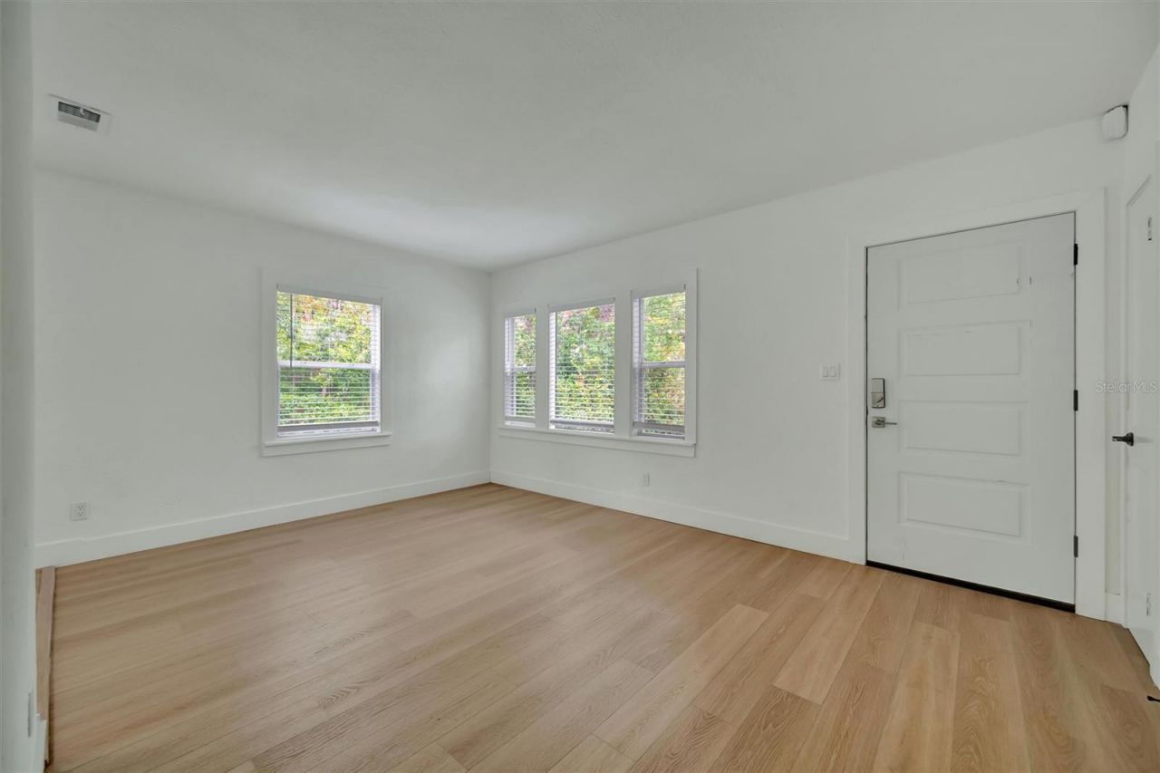 4327 3rd Avenue S, Saint Petersburg, FL 33711 Photo