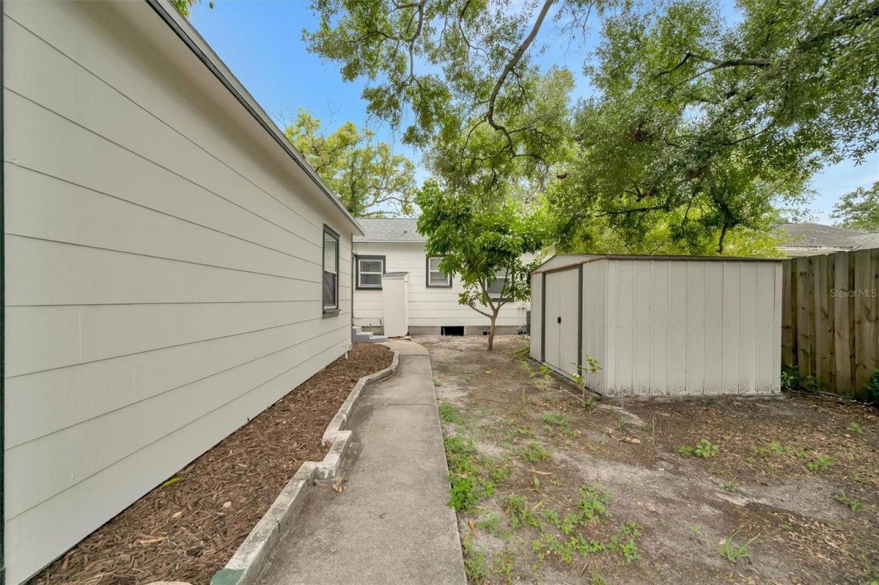 4327 3rd Avenue S, Saint Petersburg, FL 33711 Photo