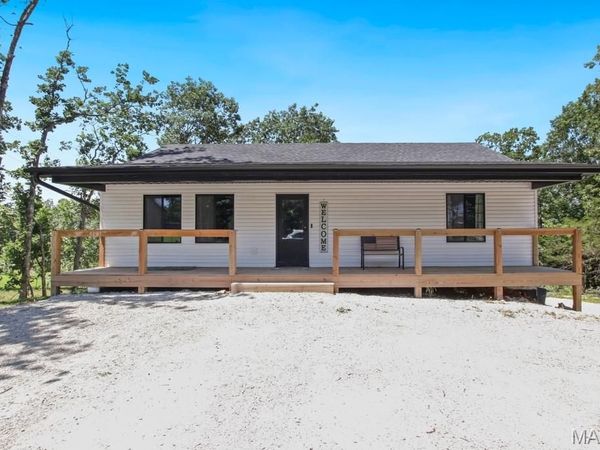 1557 Villa Vista Drive , Owensville, MO 65066