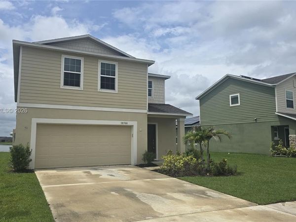10500 SW Vasari Way, Unit 1, Port St. Lucie, FL 34987