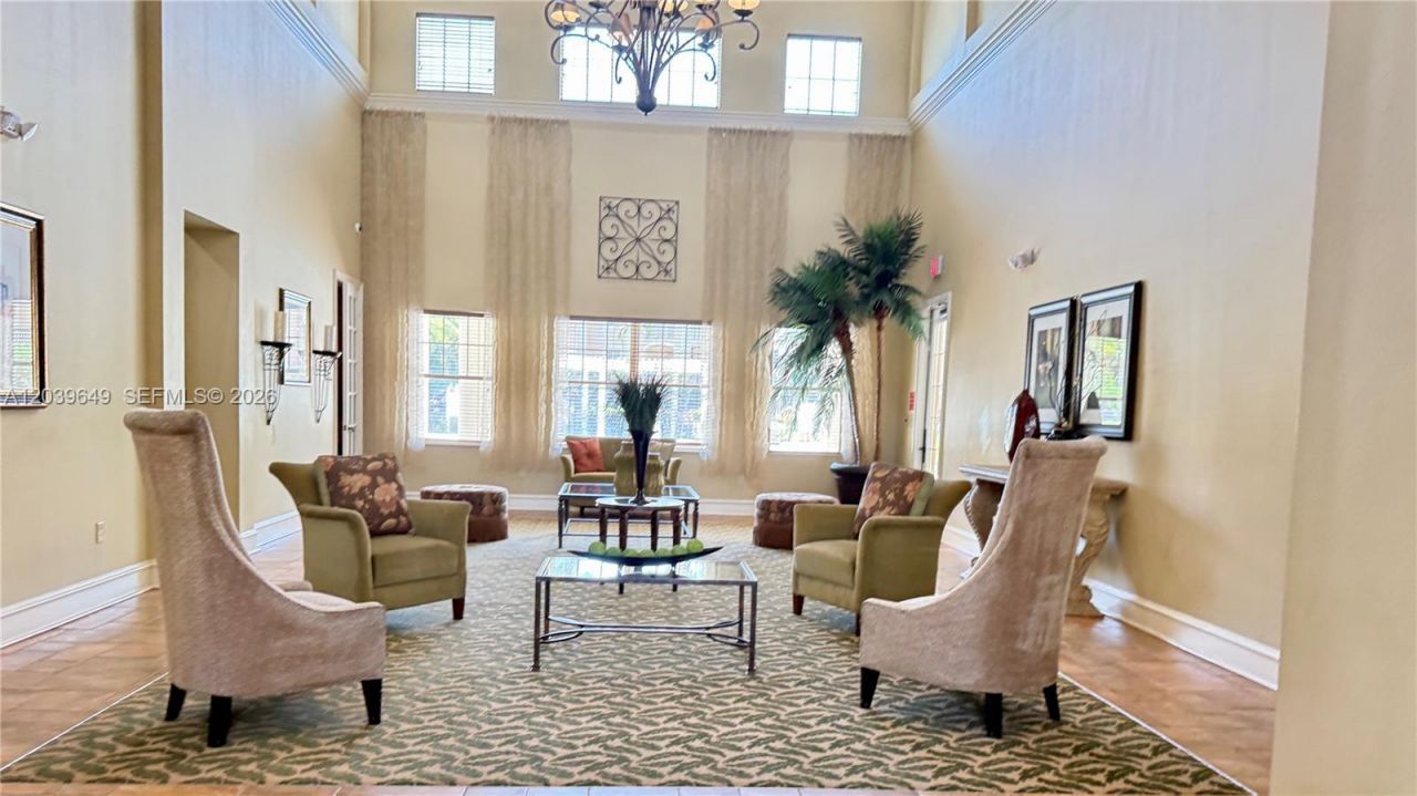6458 Emerald Dunes Dr, Unit 303, West Palm Beach, FL 33411 Photo