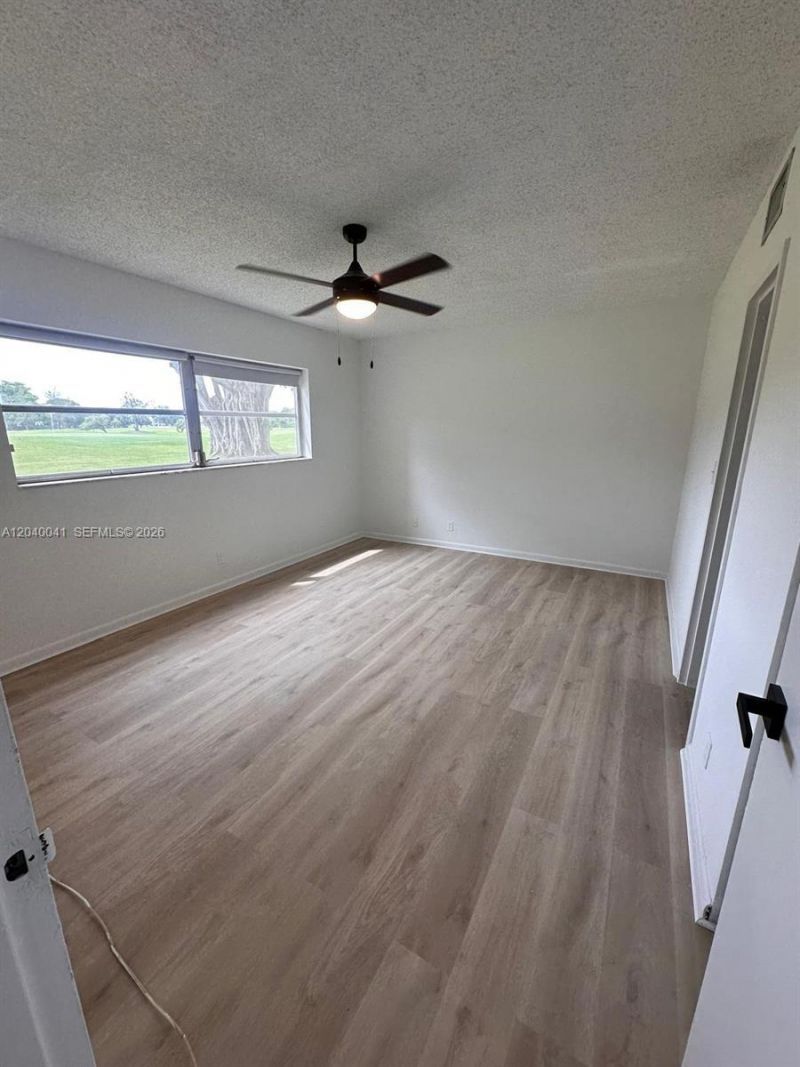 1035 Country Club Dr, Unit 102, Margate, FL 33063 Photo