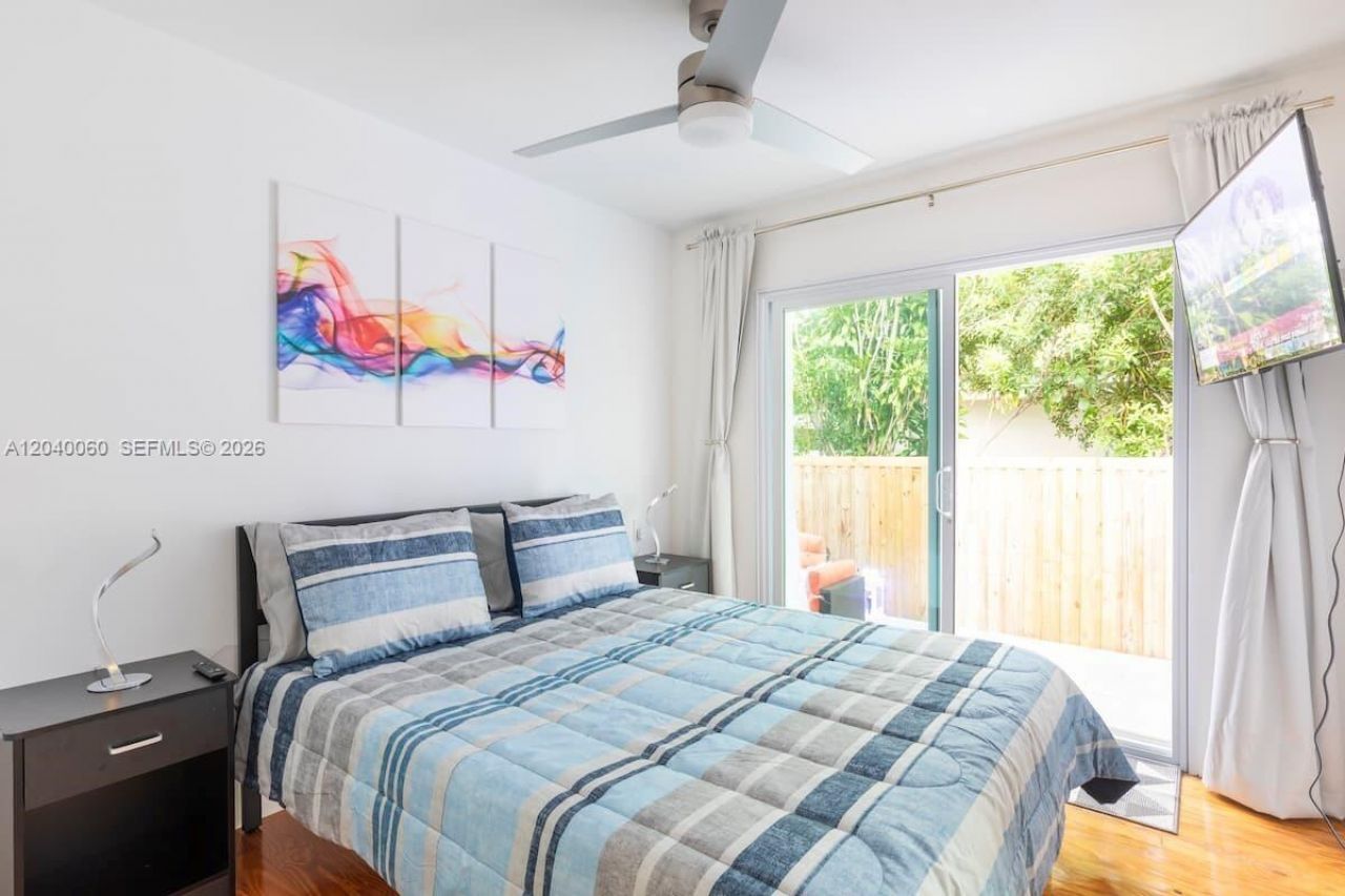 1232 NE 16th Ter, Fort Lauderdale, FL 33304 Photo