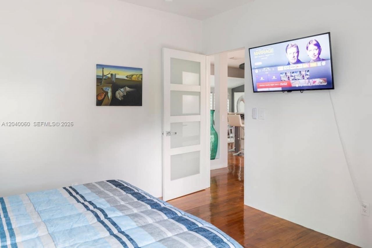 1232 NE 16th Ter, Fort Lauderdale, FL 33304 Photo