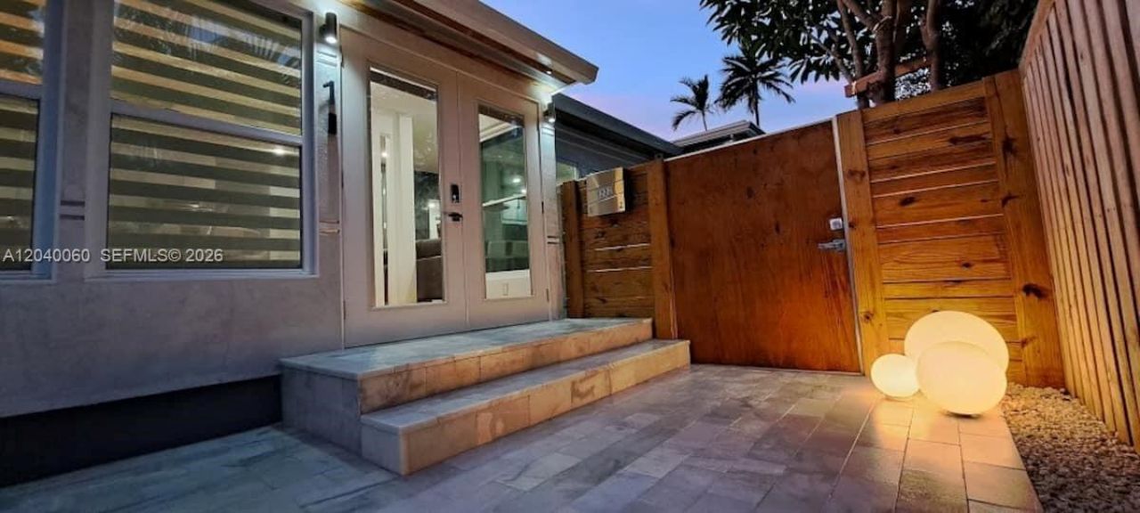 1232 NE 16th Ter, Fort Lauderdale, FL 33304 Photo