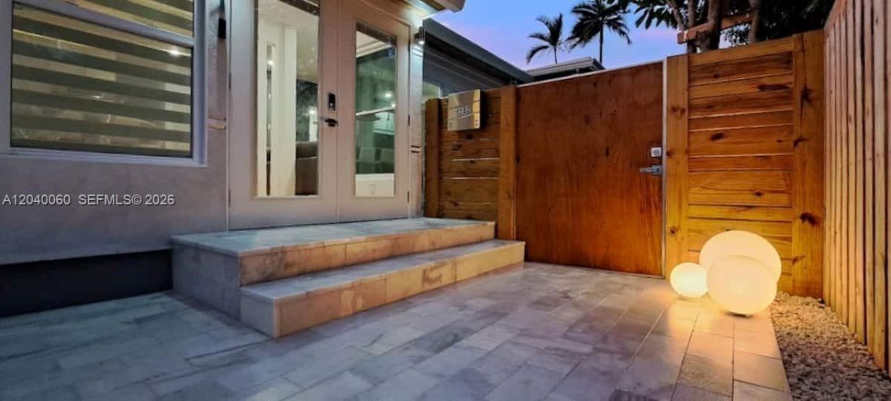 1232 NE 16th Ter, Fort Lauderdale, FL 33304 Photo