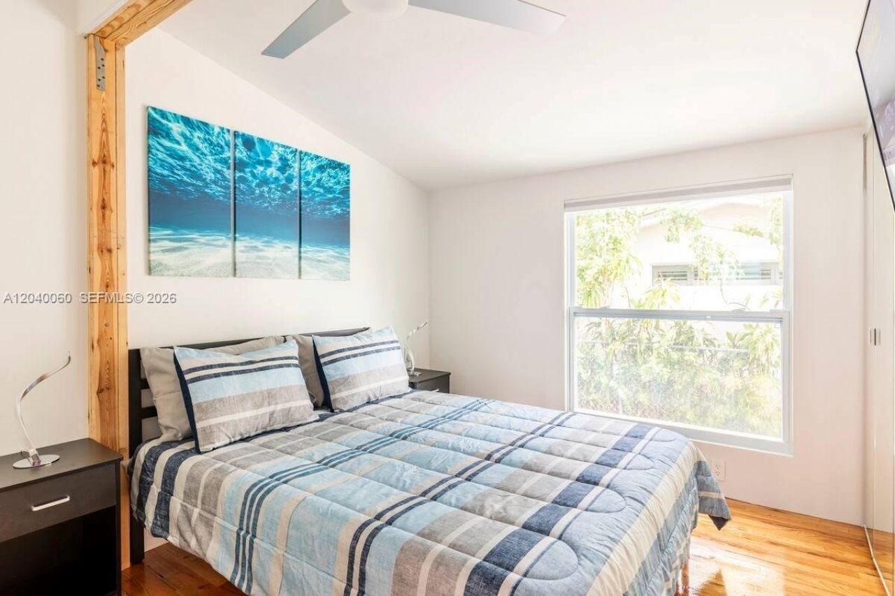 1232 NE 16th Ter, Fort Lauderdale, FL 33304 Photo