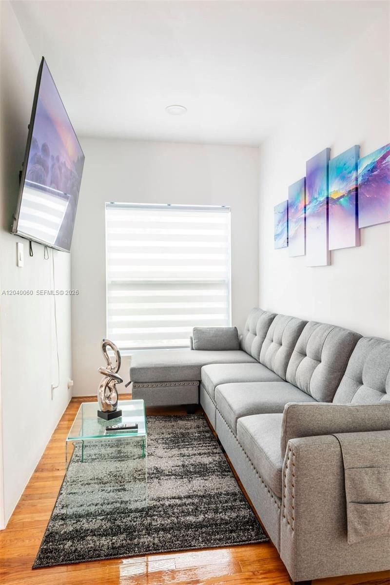 1232 NE 16th Ter, Fort Lauderdale, FL 33304 Photo
