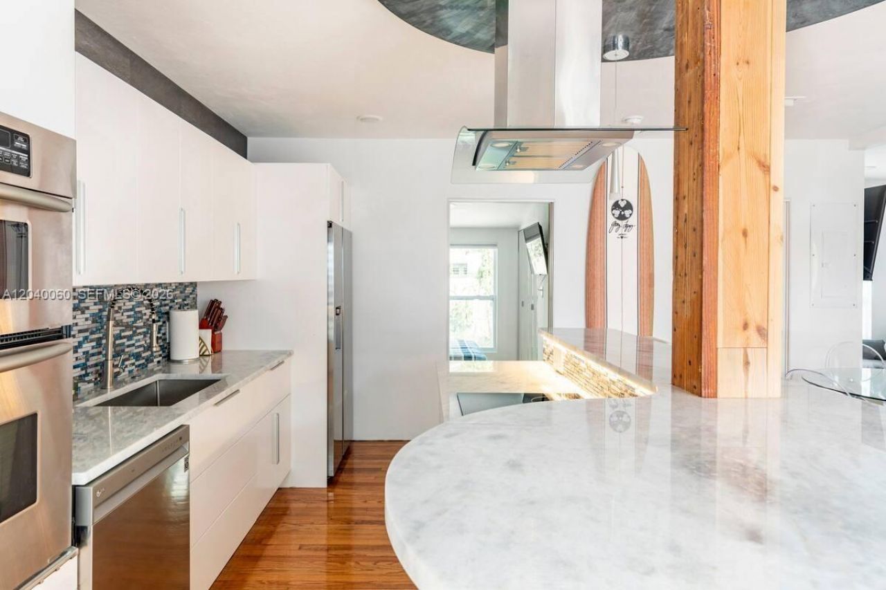 1232 NE 16th Ter, Fort Lauderdale, FL 33304 Photo