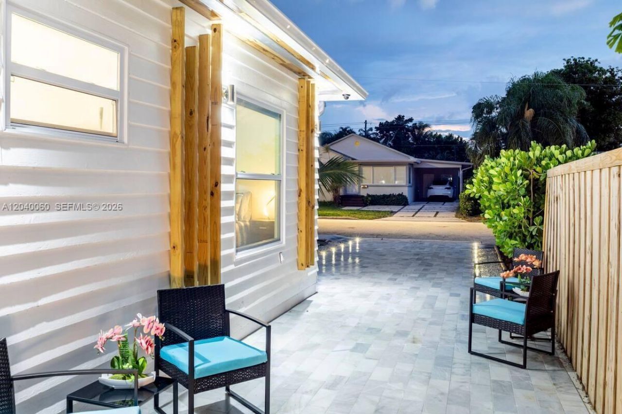 1232 NE 16th Ter, Fort Lauderdale, FL 33304 Photo