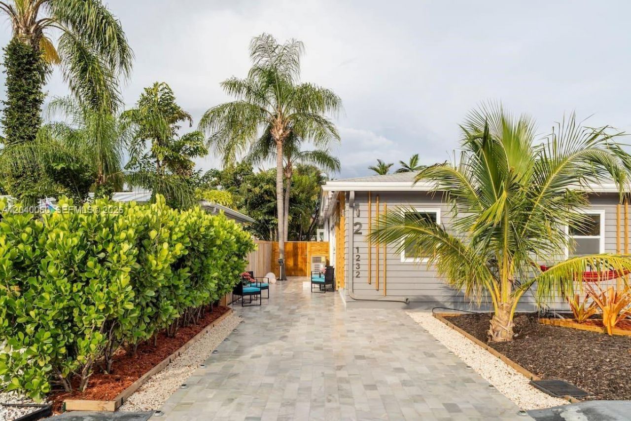 1232 NE 16th Ter, Fort Lauderdale, FL 33304 Photo