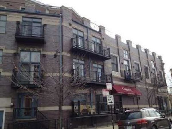 865 W Buckingham Place , Unit 202, Chicago, IL 60657