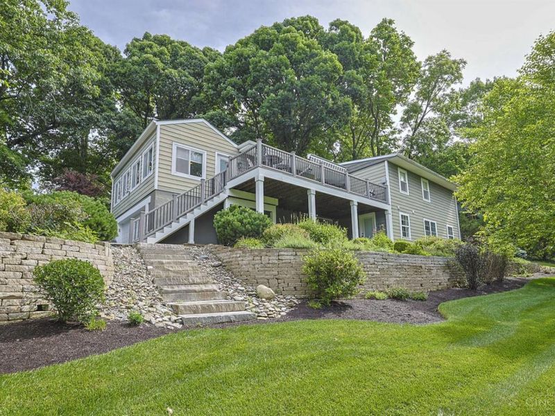 211 Hilltop Lane, Wyoming, OH 45215 Photo 47