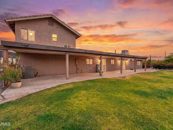 2839 N SOSSAMAN Road, Mesa, AZ 85207