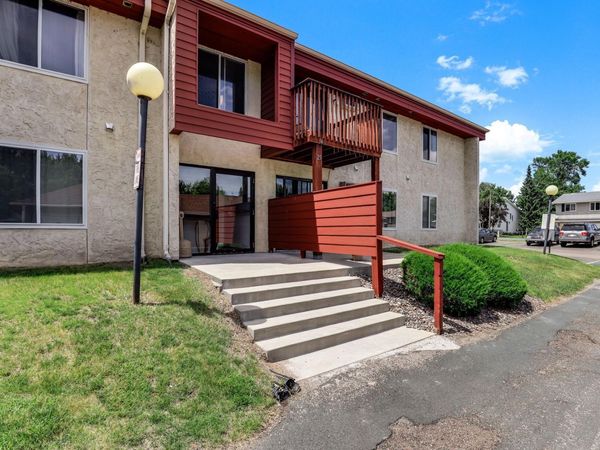 157 Mindy Lane, Unit 34, Montrose, MN 55363