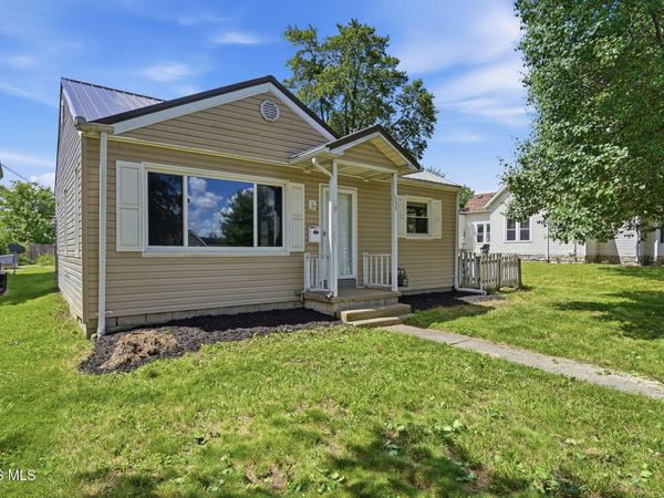 135 Stanley Avenue , Findlay, OH 45840