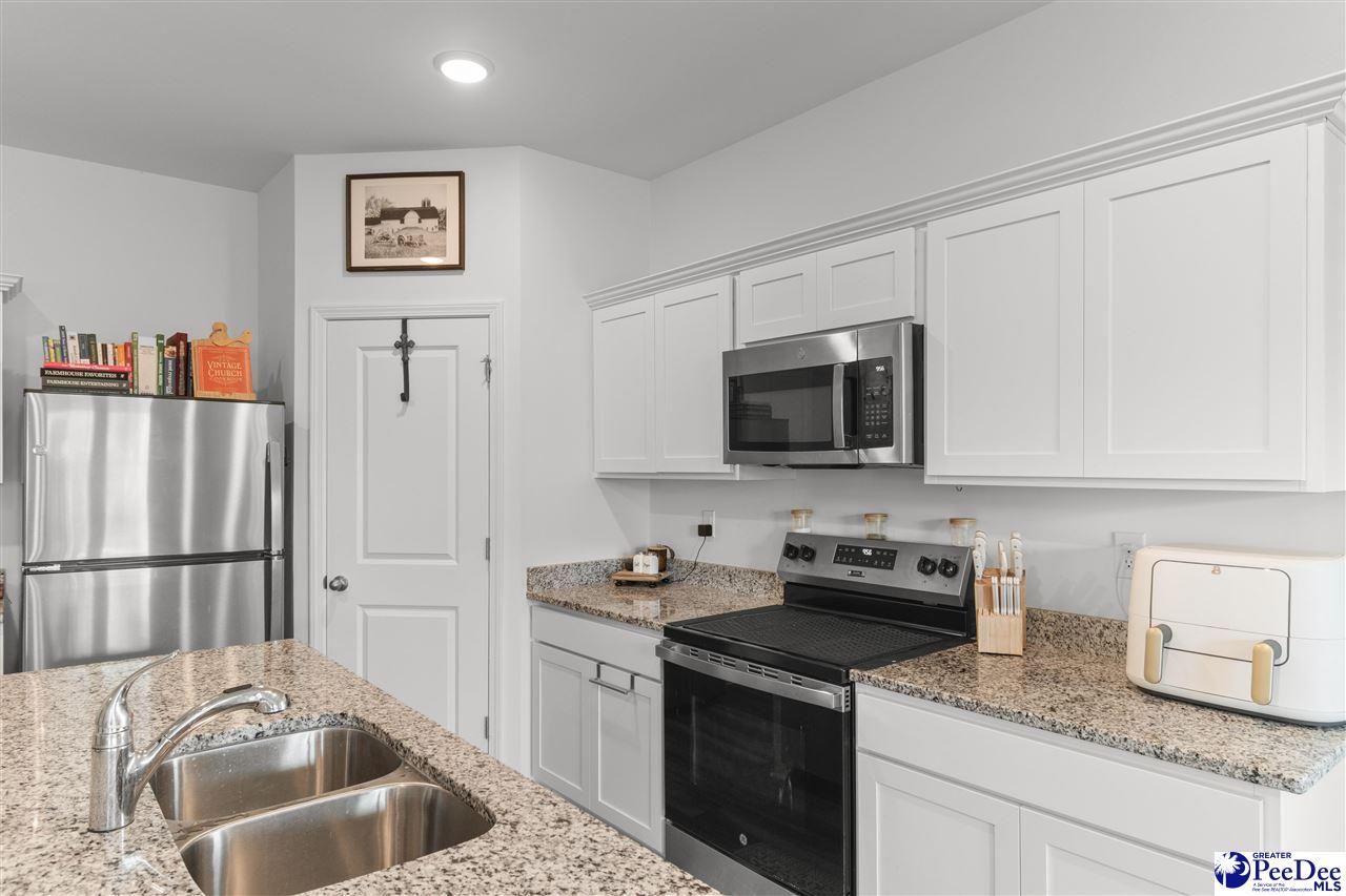 620 Muster Field Ct. Photo 10