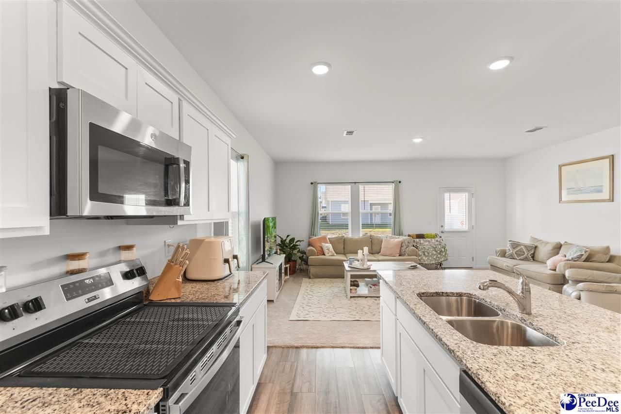 620 Muster Field Ct. Photo 8