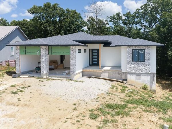 3611 N 112th Terrace, Kansas City, KS 66109
