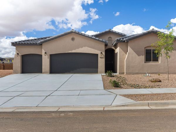 4513 Olivia Drive, Rio Rancho, NM 87144