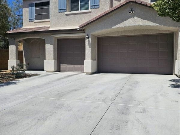 10429 Deer Heights Street , Las Vegas, NV 89178