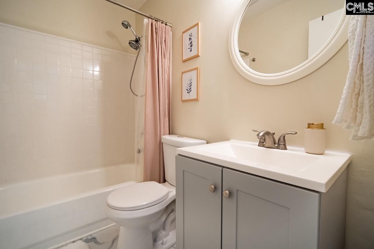 46 Cavalier Court Photo 25