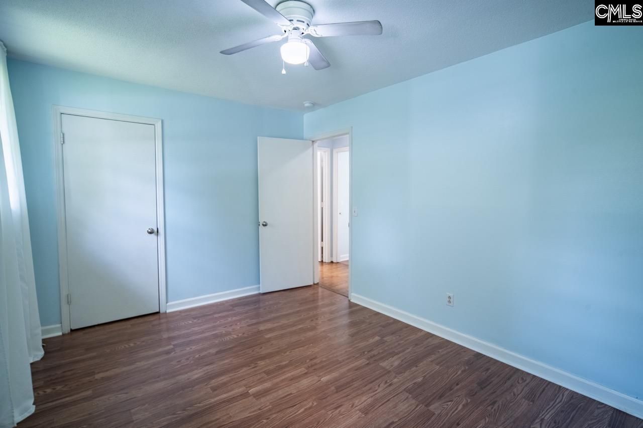 46 Cavalier Court Photo 28