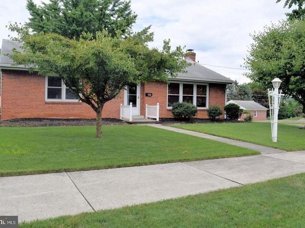 847 E MAPLE STREET , PALMYRA, PA 17078