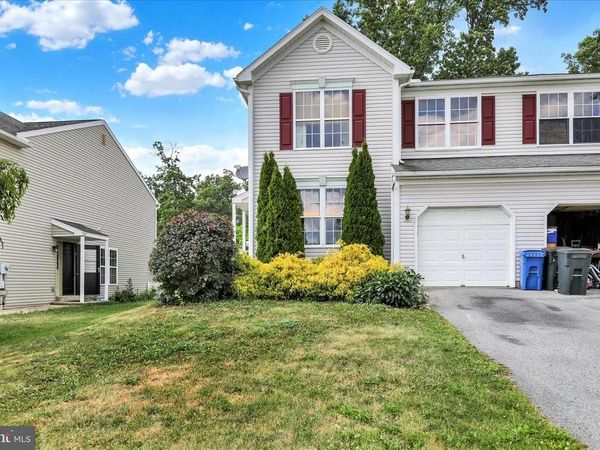 1056 ALEXANDER DRIVE , TEMPLE, PA 19560
