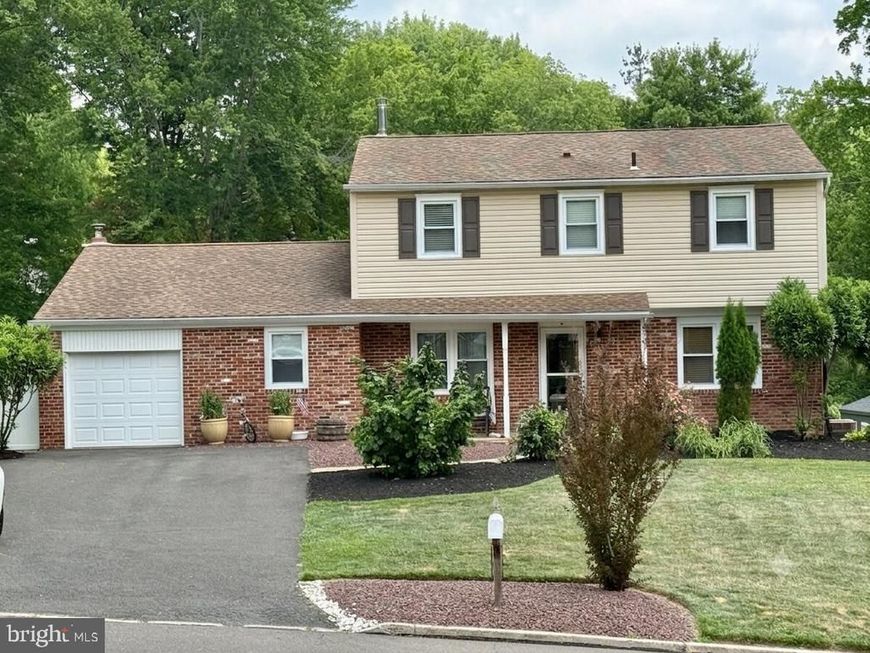 244 Strawberry Circle, Langhorne, PA 19047 Main Photo
