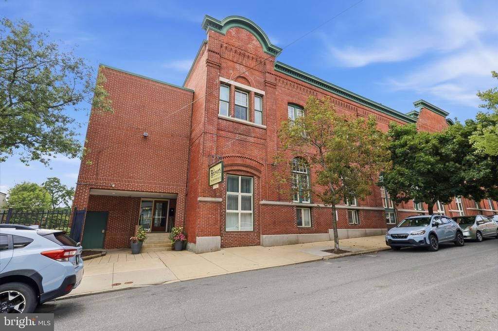 870 00 N 28th Street, Unit 103, Philadelphia, PA 19130 Main Photo
