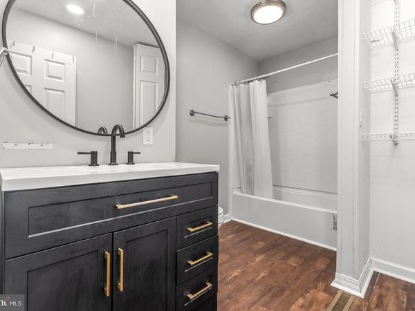 309 CALIFORNIA TRAIL, BROWNS MILLS, NJ 08015