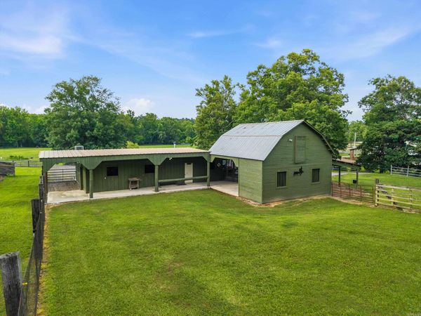 000 ROCKDALE, Hot Springs, AR 71901