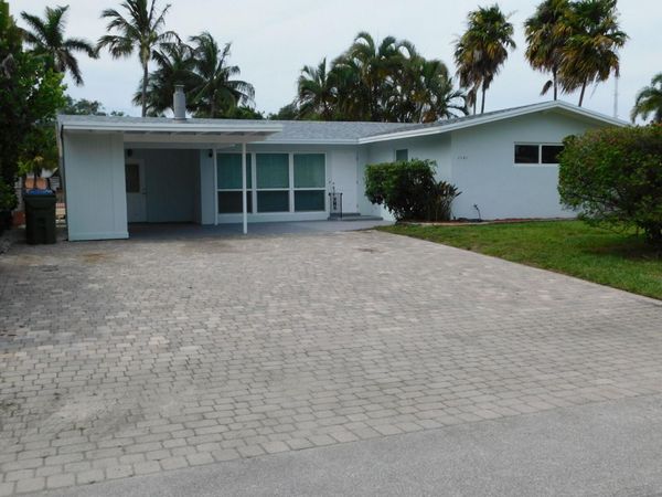 1721 SW 5th Street, Fort Lauderdale, FL 33312