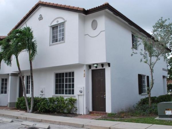 4154 Napoli Lake Drive, Riviera Beach, FL 33410