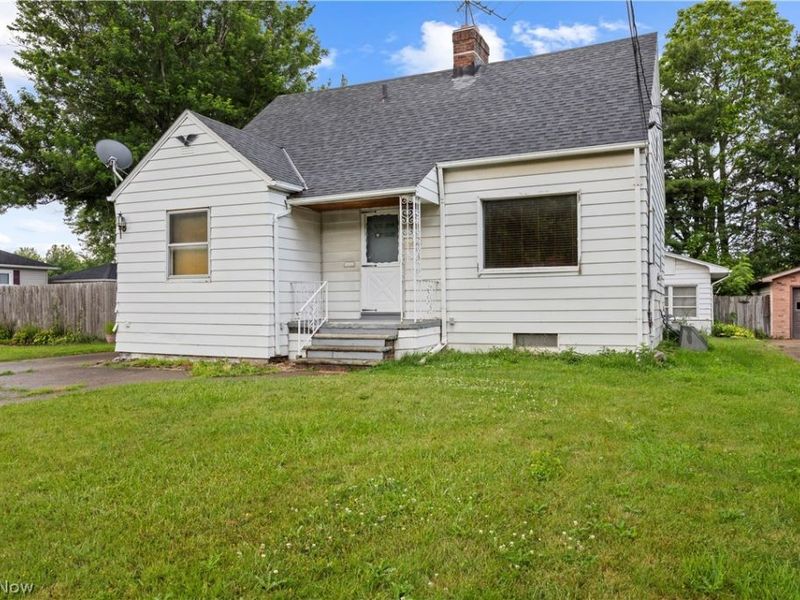 406 Root Road, Lorain, OH 44052 Photo 1