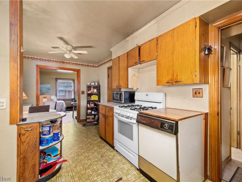406 Root Road, Lorain, OH 44052 Photo 17